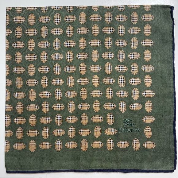 Burberrys vintage handkerchief - Picture 3 of 5